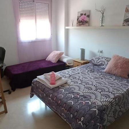 Atico Queen Itimad San Juan de Aznalfarache Buitenkant foto